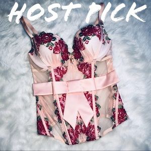 HOST PICK❤️Victoria's Secret Dream Angles Bustier